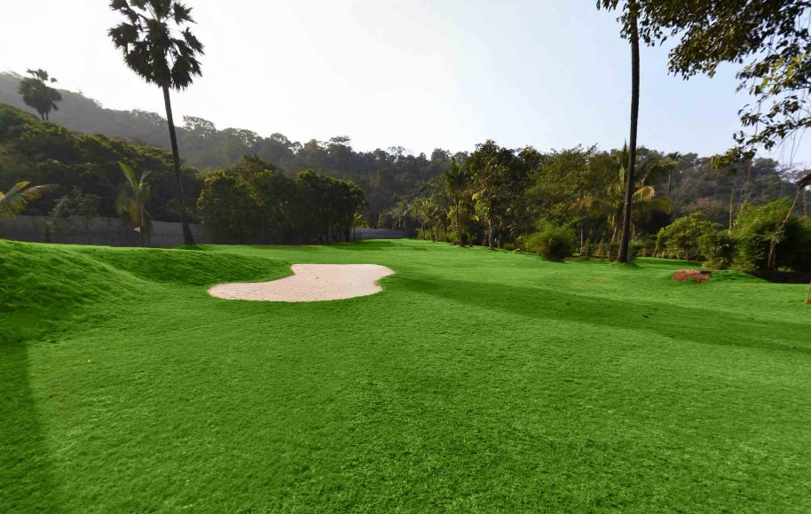 Golden Swan Golf Club